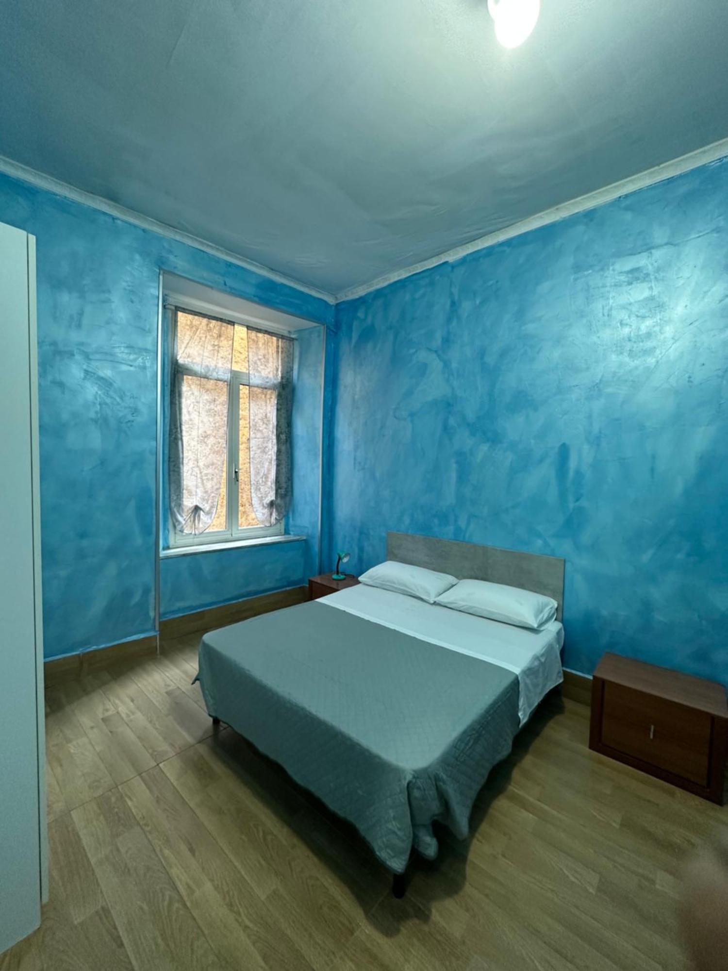 Holiday House Clara&Vincenzo Naples Extérieur photo